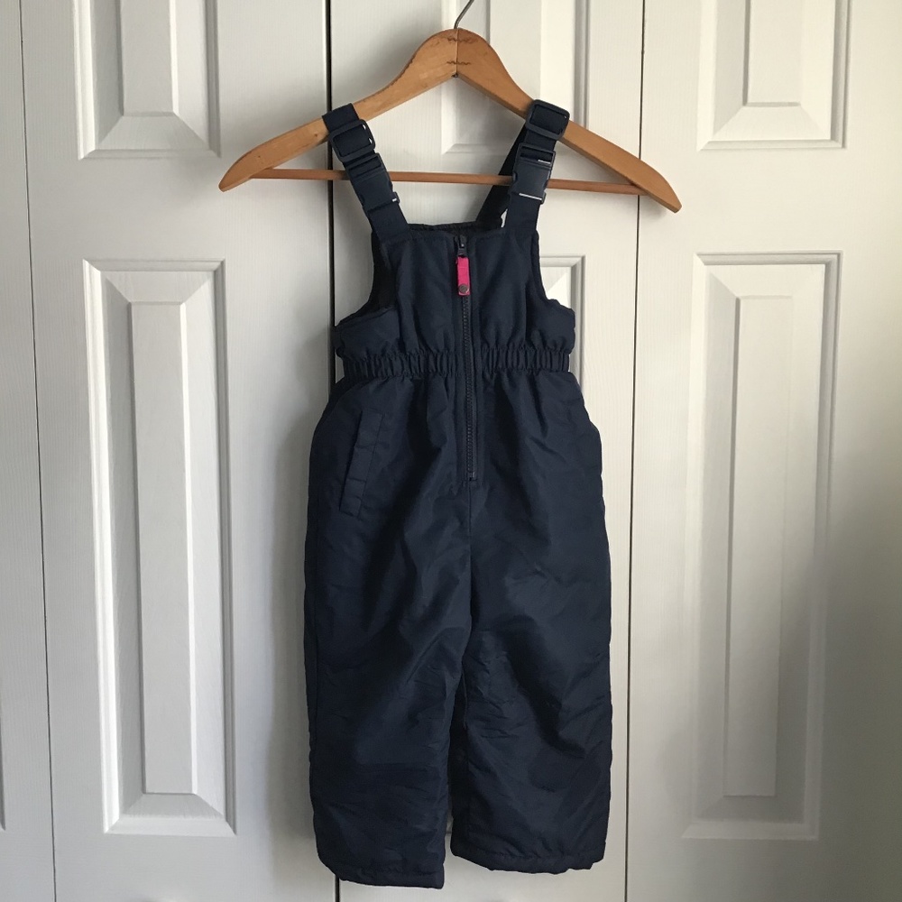 Rugged Bear snowbib❄️